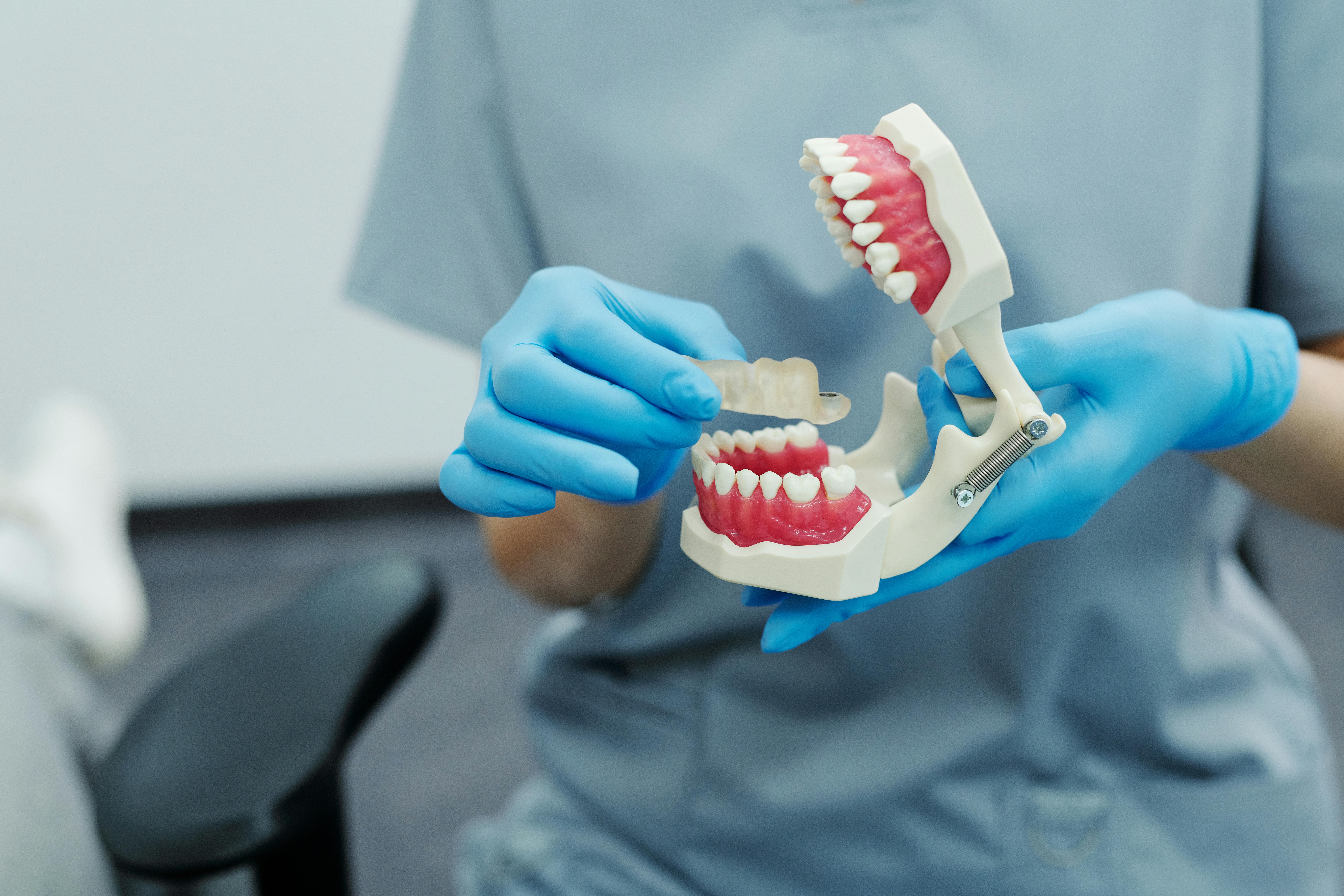 Tratamiento de prótesis dental en Santa Eugenia, Madrid